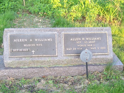 Aileen Fleck WIlliams gravestone, Class of 1941