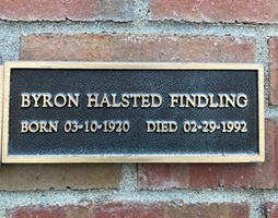 Byron Findling gravestone, Class of 1938