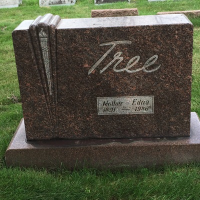Edna Seydel Tree gravestone, Class of 1910
