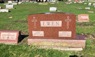 Elinor Fleck Ewen gravestone, Class of 1936
