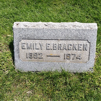 Emily Bracken gravestone, Class of 1909