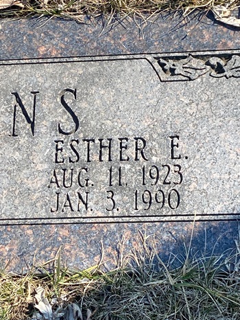 Esther Ramsay Bivins gravestone, Class of 1941