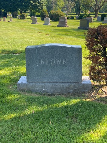 Frank Brown gravestone, Class of 1927