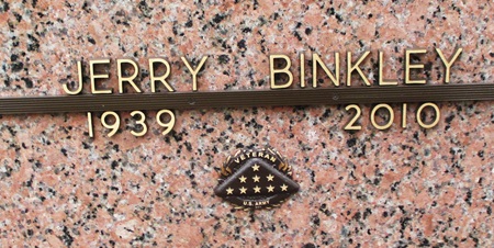Jerry Binkley gravestone, Class of 1956