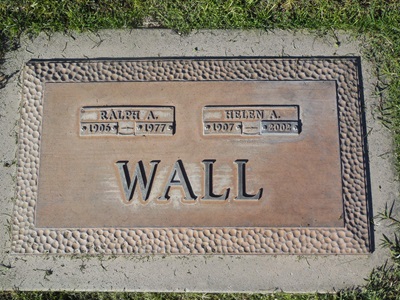 Helen Ferren Wall gravestone, Class of 1924
