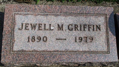Jewell (Julia) Fleck Griffin gravestone, Class of 1908