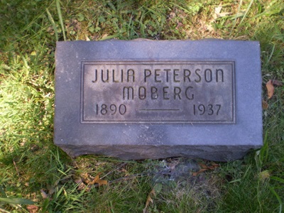 Julia Peterson Moberg gravestone, Class of 1908
