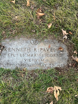 Ken Pavelka gravestone, Class of 1972