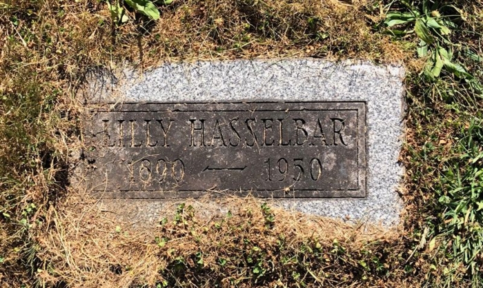 Lillian "Lilly" Rossow Hasselbar gravestone, Class of 1908