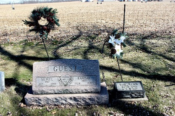 Muriel "Babe" Nagel Guest gravestone, Class of 1944