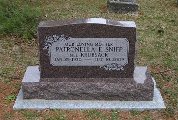 Patronella Krubsack Sniff gravestone, Class of 1948