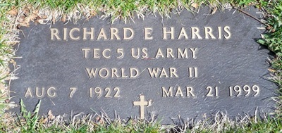 Richard Harris gravestone, Class of 1940