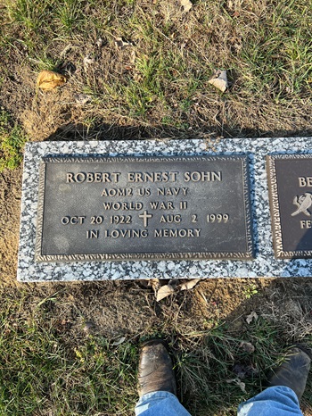 Robert Sohn gravestone, Class of 1941