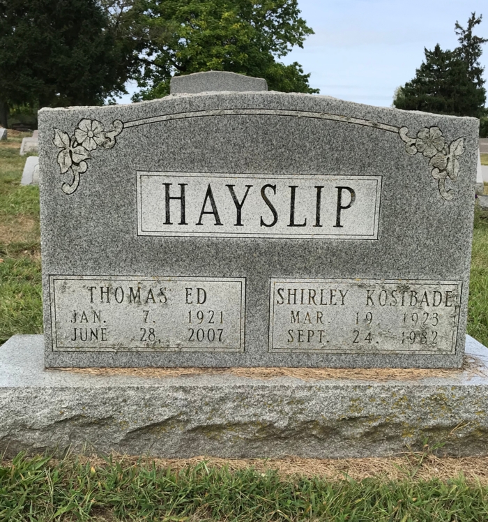 Shirley Kostbade Hayslip gravestone, Class of 1942