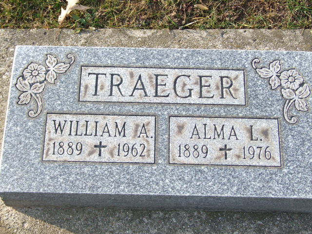 William Traeger gravestone, Class of 1910