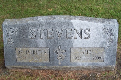 Alice Fasel Stevens gravestone, Class of 1940