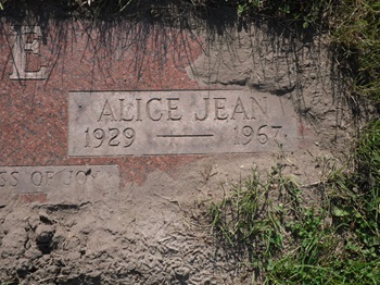 Alice Foreman Piske gravfestone, Class of 1947