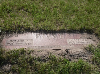 Alice Foreman Piske gravfestone, Class of 1947