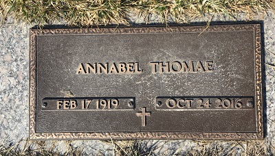 Annabel Inscho Thomae gravestone, Class of 1936