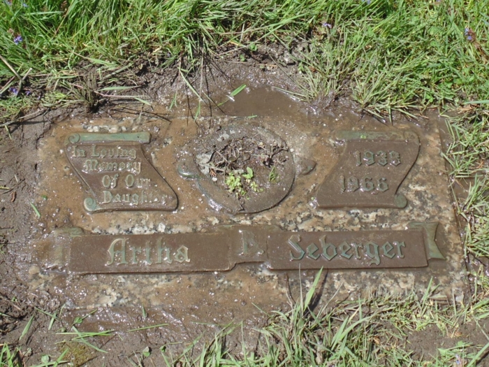 Artha Seberger gravestone, Class of 1957