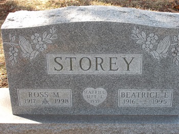 Beatrice Gawain Storey gravestone, Class of 1936
