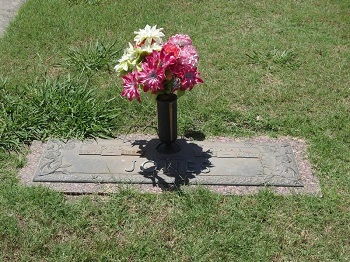 Clara Born Jones gravestone, Class of 1934