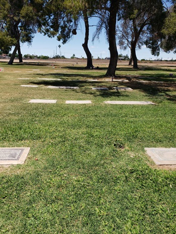Deloris Blevins Hedrick gravestone, Class of 1952