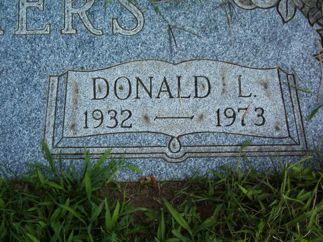Donald Somers gravestone