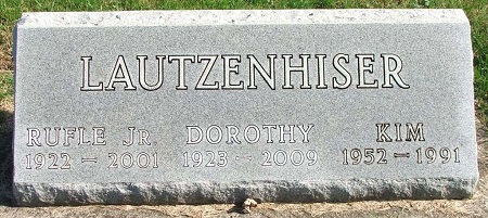 Dorothy Boluss Lautzenhiser gravestone, Class of 1941