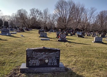 Dorothy Oakley Summers gravestone, Class of 1942