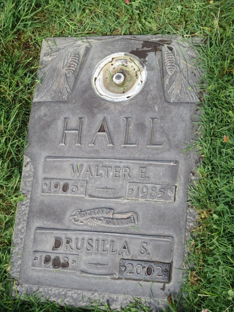 Drusilla Belford Hall gravestone, Class of 1926