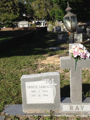 Ernie Ray gravestone, Class of 1963