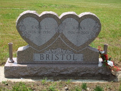 Earl Bristol gravestone, Class of 1947