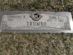 Earl Lloyd Trumbo gravestone, Class of 1943