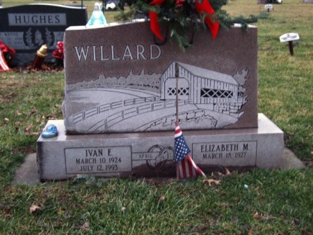 Elizabeth Rampke Willard gravestone, Class of 1945