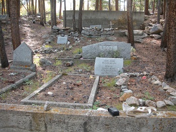 Ella Londenberg Rowe gravestone, Class of 1912