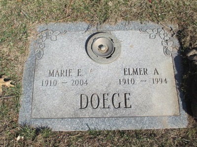 Elmer Doege gravestone, Class of 1947