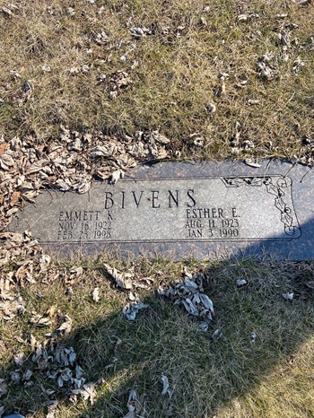 Esther Ramsay Bivins gravestone, Class of 1941