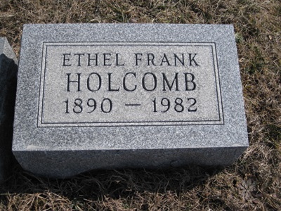 Ethel Frank Holcomb gravestone, Class of 1907