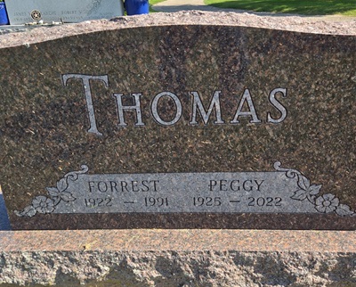 Forrest Thomas gravestone, Class of 1940