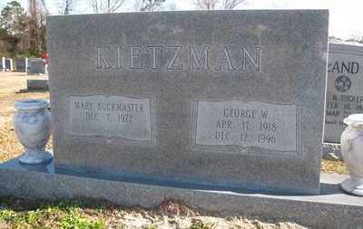 George Kietzman gravestone, Class of 1936