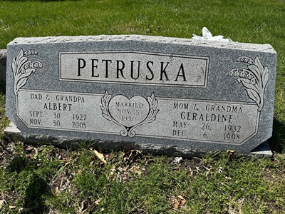 Geraldine (Gerry) Mair Petruska gravestone, Class of 1950