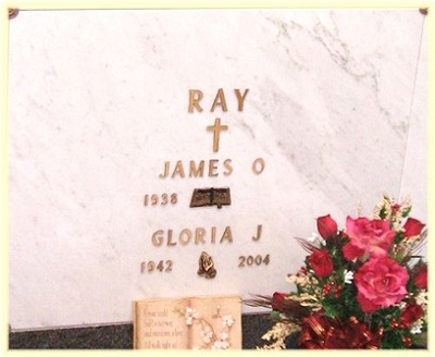 Gloria Shalapsik Ray gravestone, Class of 1960