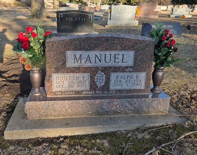 Guileen Lindsey Manuel gravestone, Class of 1945