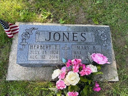 Herbert Jones gravestone, Class of 1943