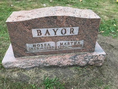 Hosea Bayor gravestone, Class of 1918