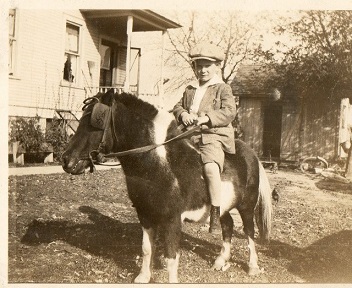 Howard Parker, Class of 1940