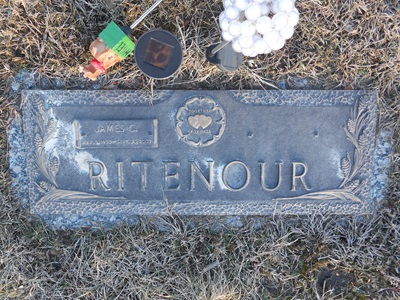 James Ritenour gravestone, Class of 1952