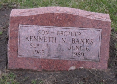 Kenneth (Ken) Banks gravestone, Class of 1981