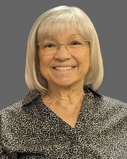 Laura Mochan Hollister, Class of 1973
